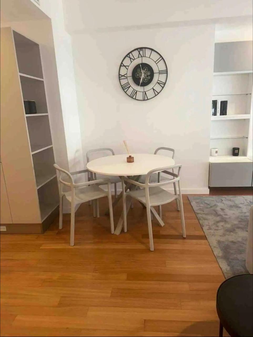 Votre Maison A ميلان المظهر الخارجي الصورة